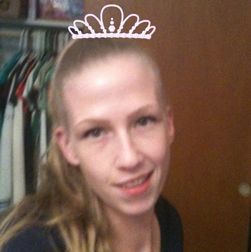 Alyson Kelly Photo 6