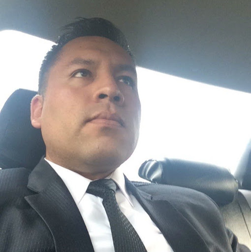 Carlos Villavicencio Photo 31