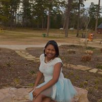 Regina Russell Photo 25