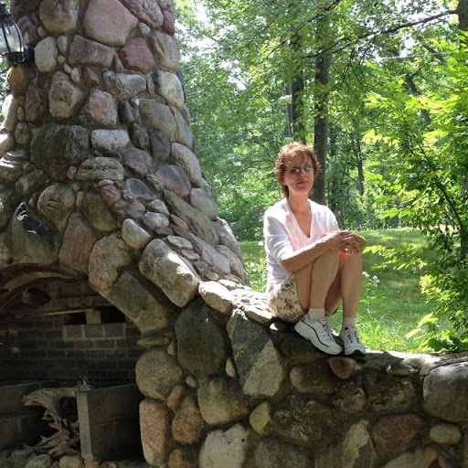 Janet Roman Photo 10