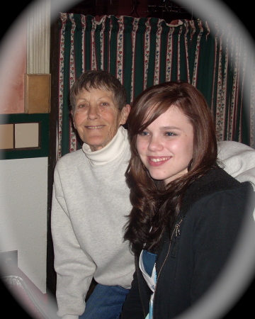 Leah Walker Photo 6