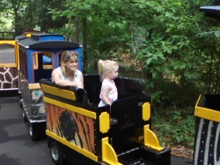 Kim Hudson Photo 1