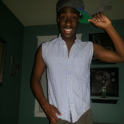 Dwayne Pierce Photo 28