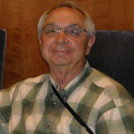Robert Joy Photo 35