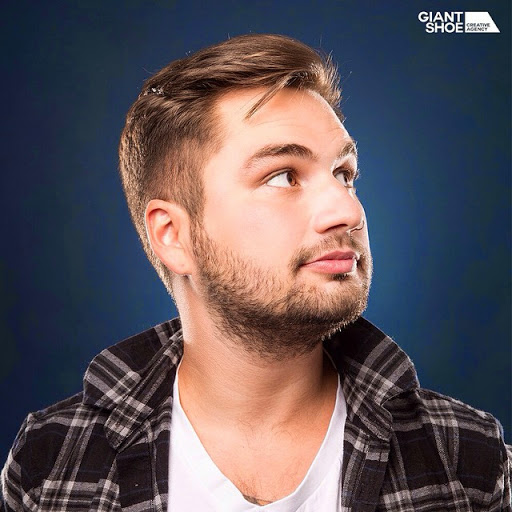 Benjamin Burns Photo 10