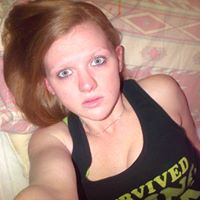 Amanda Connelly Photo 30
