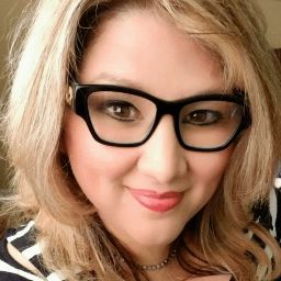 Anita Villanueva Photo 37