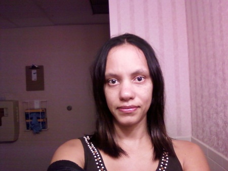 Andrea Robinson Photo 24