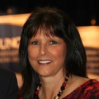 Debbie Easterling Photo 14