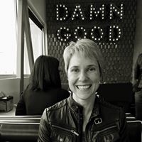 Lara Richardson Photo 8