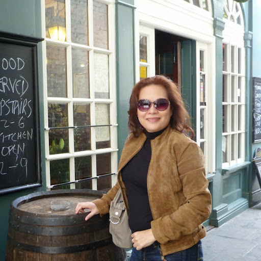 Maria Tan Photo 33