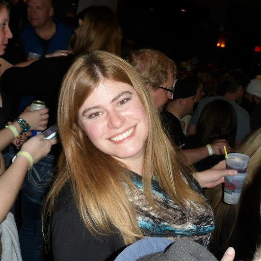 Julie Peterson Photo 40
