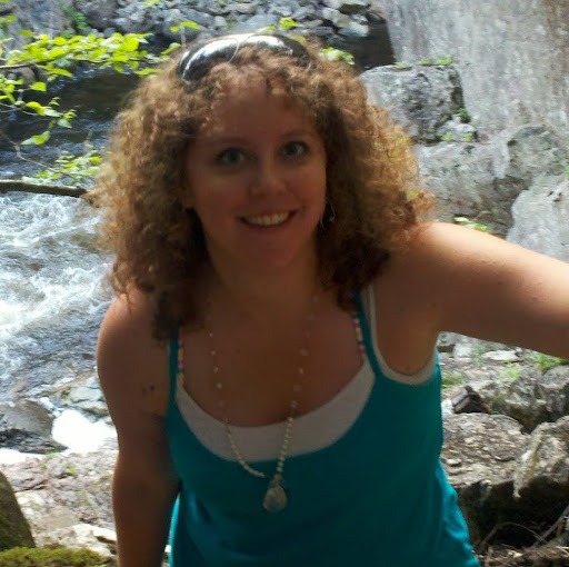 Nicole Wright Photo 6