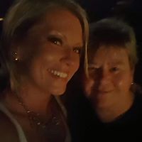 Linda Herndon Photo 15
