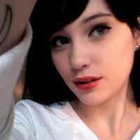 Emily Pierce Photo 25