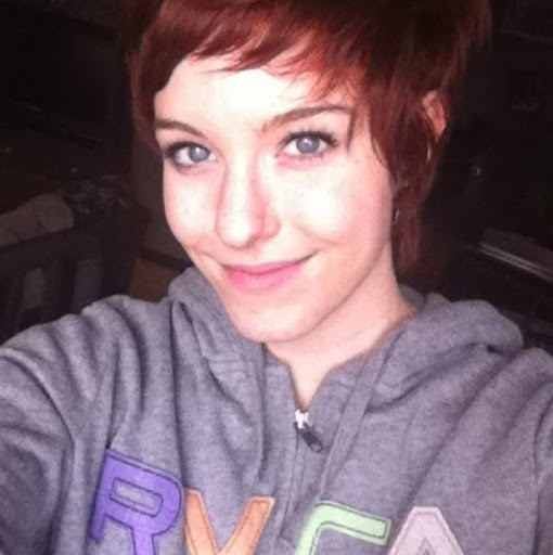 Alison Simpson Photo 32