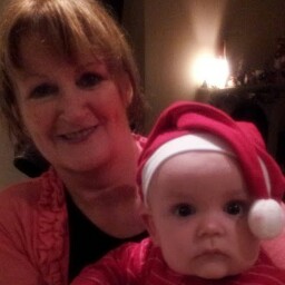 Violet Armstrong Photo 4