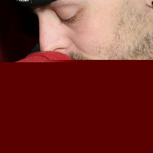 Derek Higginbotham Photo 6