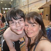 Laura Crow Photo 21