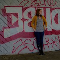 Sarah Keefer Photo 10