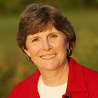 Helen Roberts Photo 31