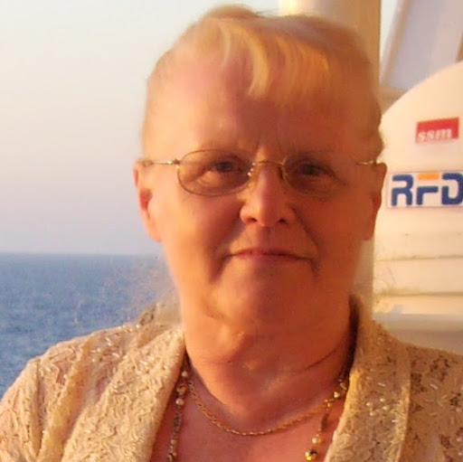 Marie Hogan Photo 17