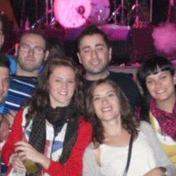 Julia Robles Photo 30