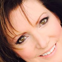 Pamela Mays Photo 35