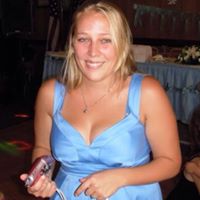 Jennifer Dowling Photo 25