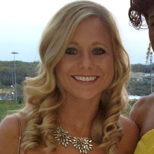 Amber Ard Photo 20