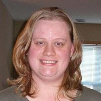 Holly Kunz Photo 16