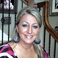 Lydia Kelley Photo 27