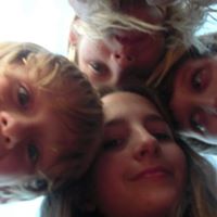 Sandy Liles Photo 24