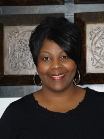 Sherry Thomas Photo 30