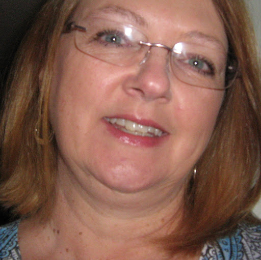 Lynn Berry Photo 10