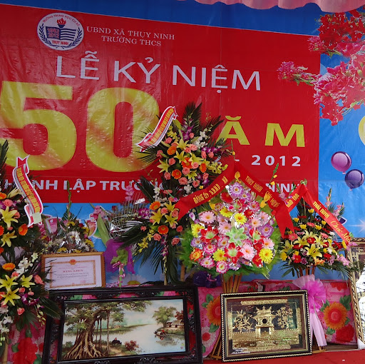 Thuy Ninh Photo 7