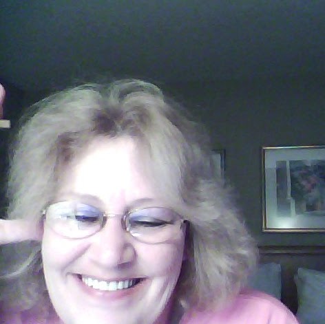 Debbie Hendricks Photo 17