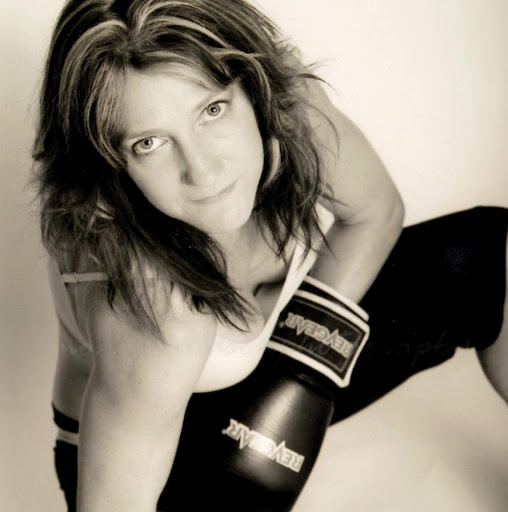 Toni Miller Photo 38