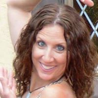 Teri Meek Photo 6