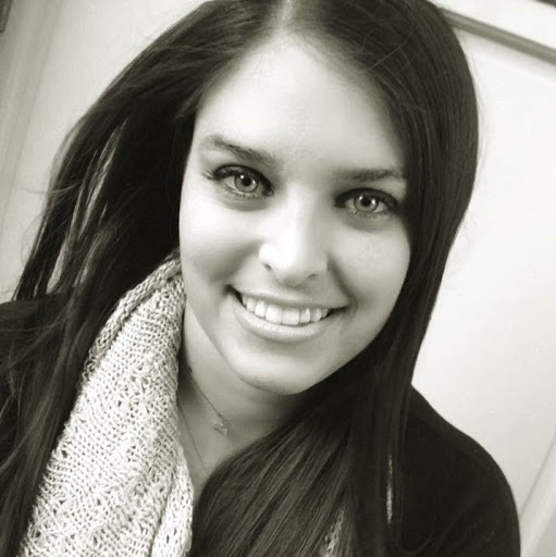 Samantha Shaffer Photo 22