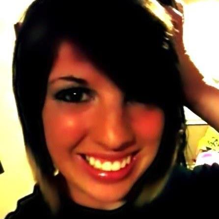 Brittany Combs Photo 11