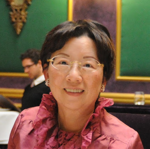Jennifer Yuan Photo 31