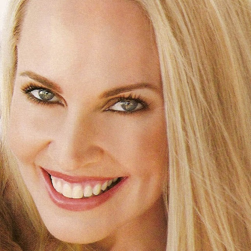 Carol Reynolds Photo 43