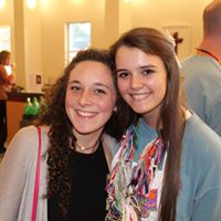 Anna Sellers Photo 17