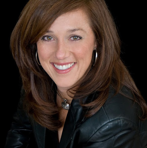 Danah Martin Photo 2