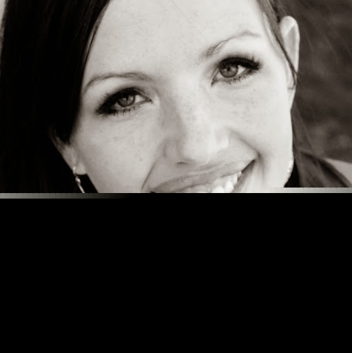 Lisa Summerhays Photo 2