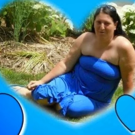 Tonya Mercer Photo 8