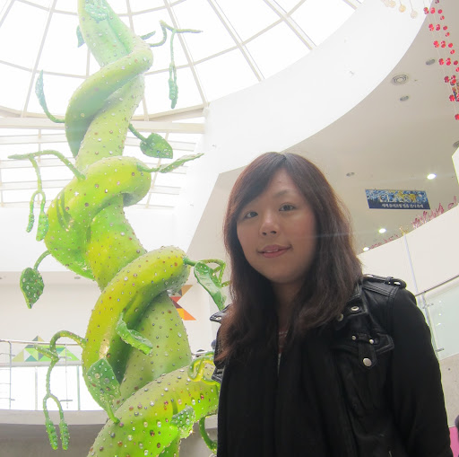 Shirley Yu Photo 13