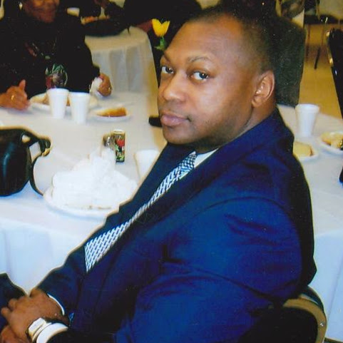 Harold Moore Photo 8