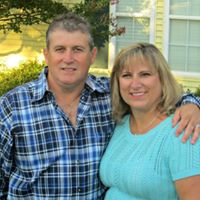 Lesa Hubbard Photo 1